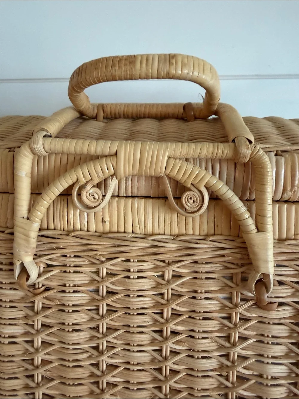Vintage Rattan Style Basket Horse Motif Interior